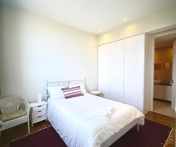 Burra Velha - Private House * Celorico De Basto